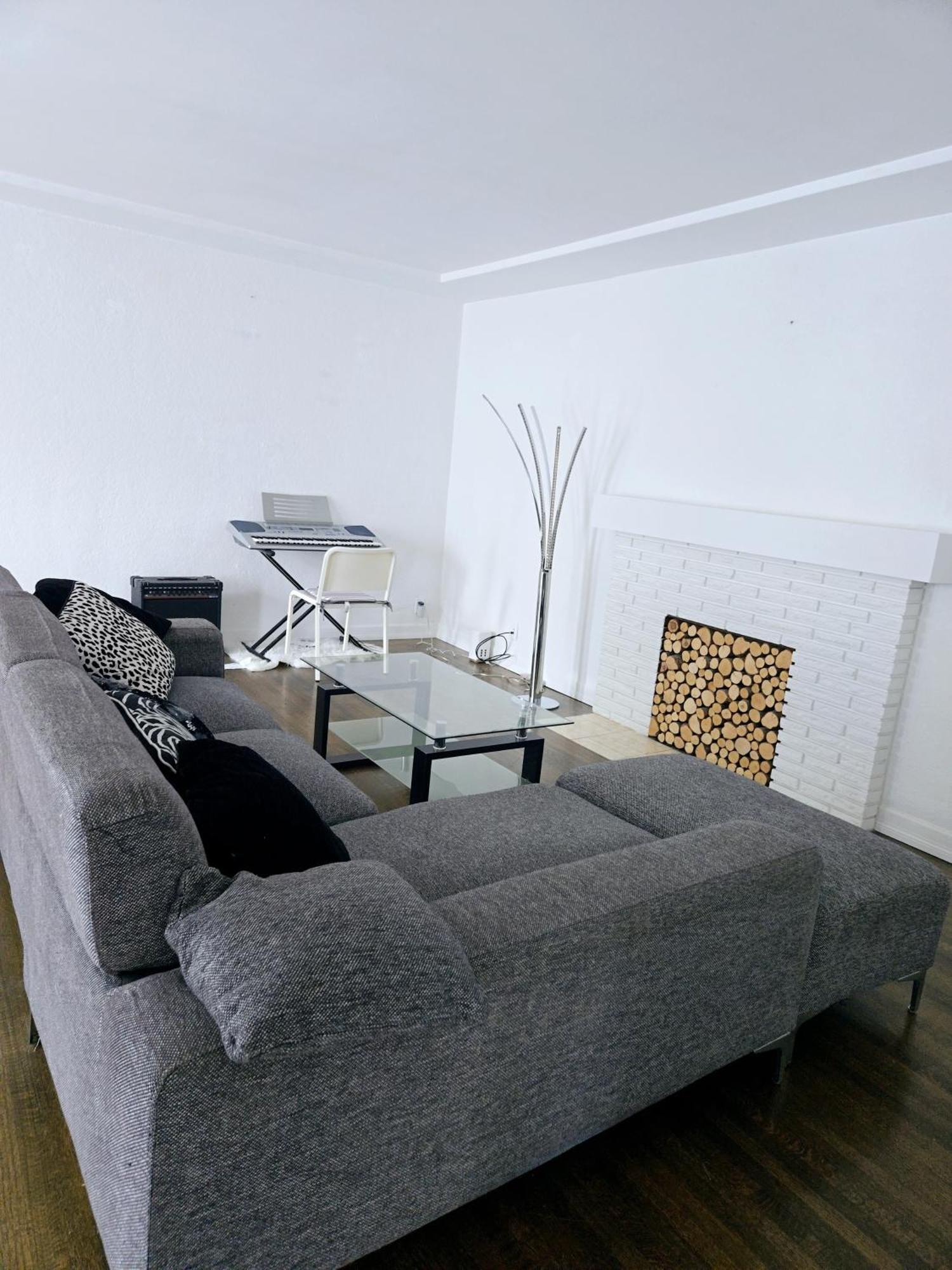 Lovely Cozy Room! With Attached Private Bath In The Heart Of Vancouver! Private Parking & Self Check-In! Exteriör bild